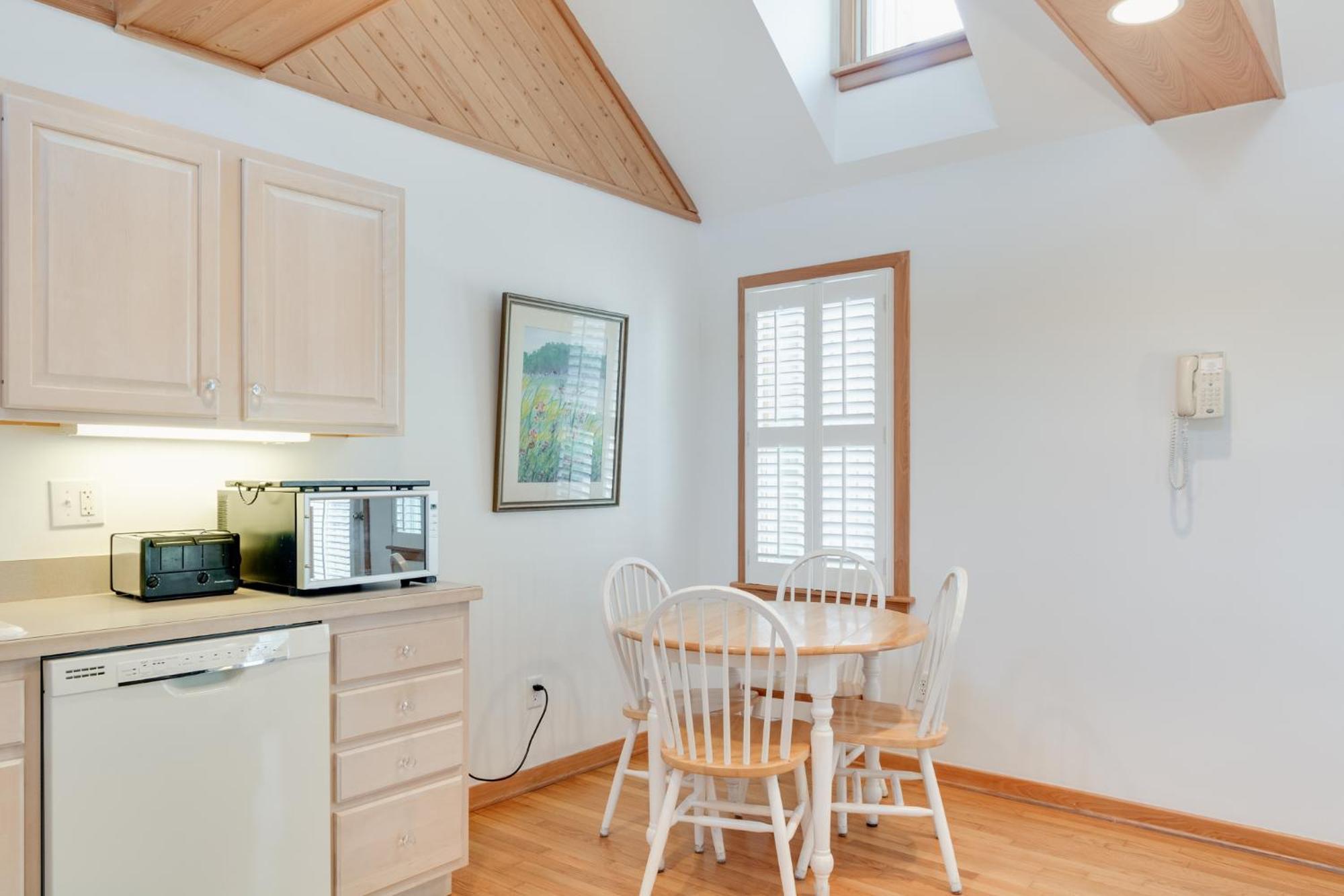 Courtyard Villas On Silver Lake Ocracoke Exterior foto